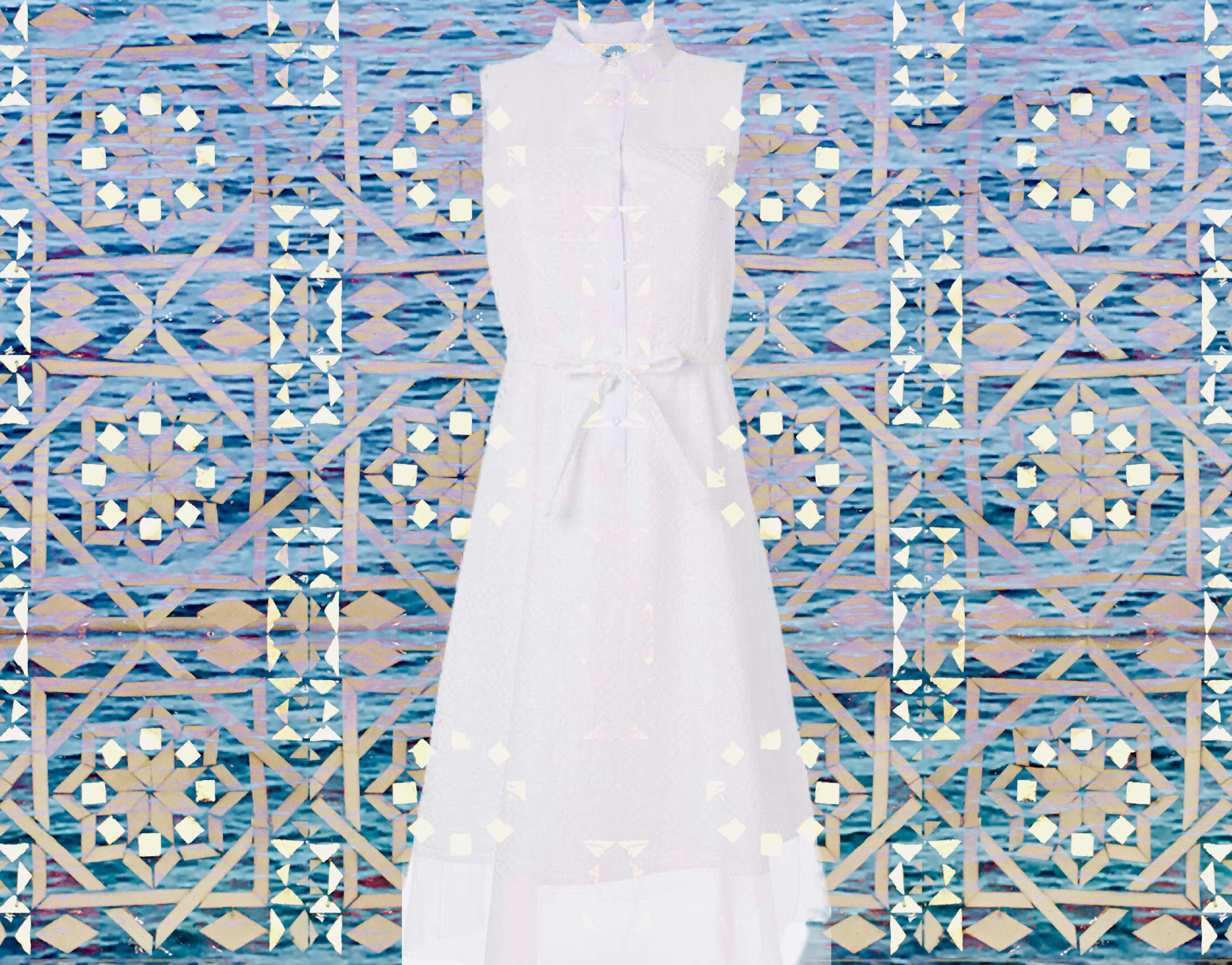 Lumière solaire sur la mer bleue