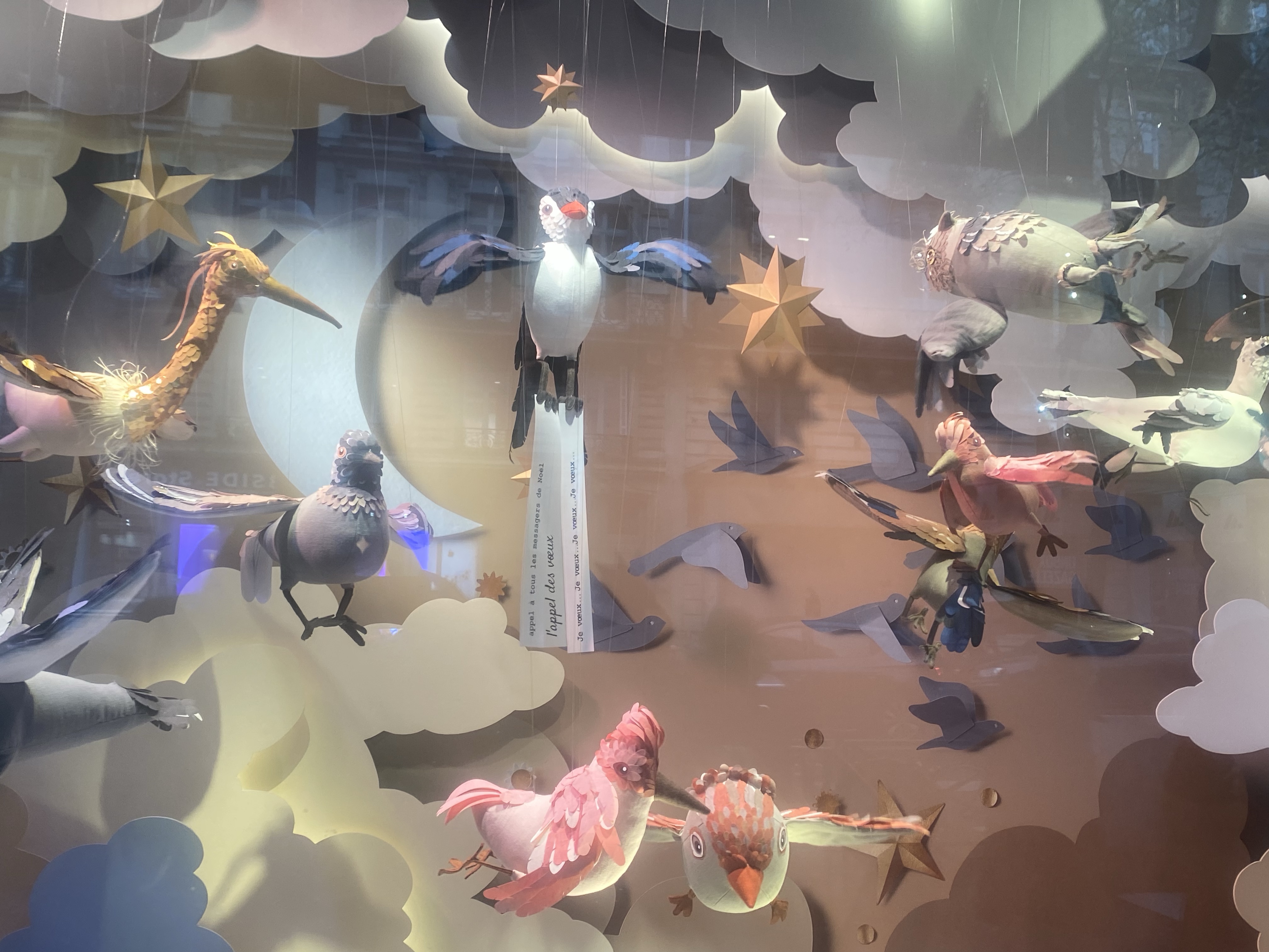A Christmas among paper birds at the department store Printemps in Paris (Mathilde Vinet)