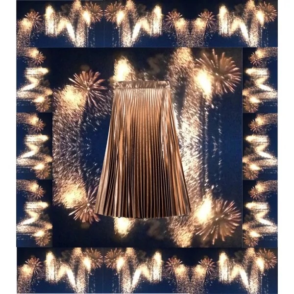 Dazzled by gold fireworks