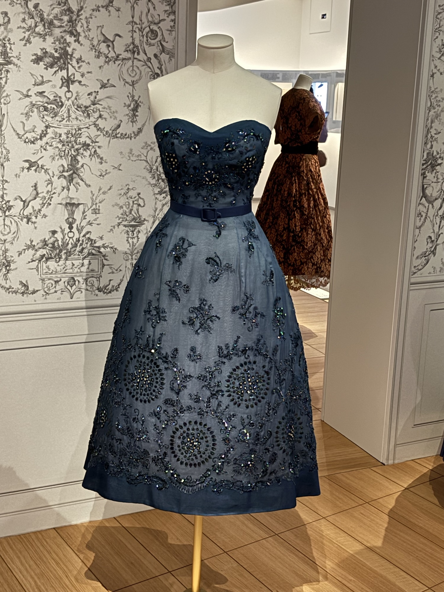 Dior gallery in Paris (2)